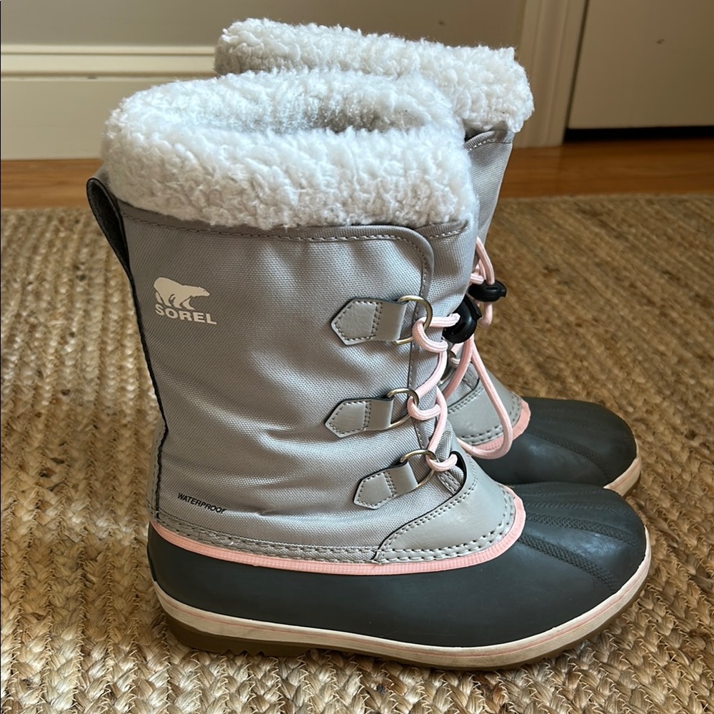 Sorel Gray and Pink Snow Boots